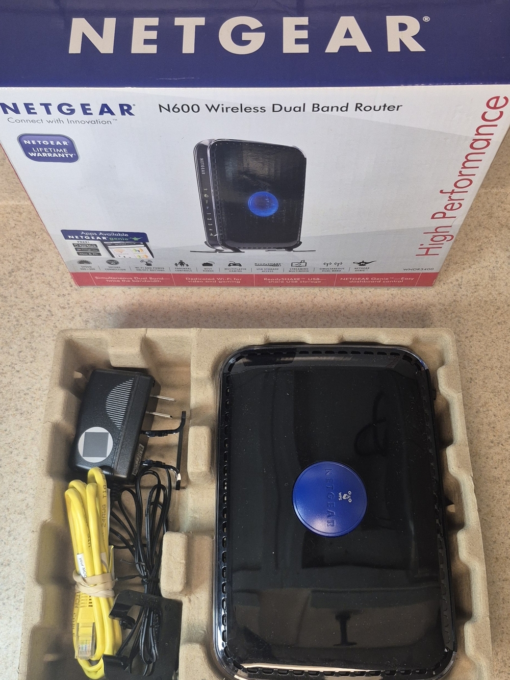 Netgear N600 Wi-Fi Router Wireless Dual Band Router WNDR3400 - Picture 4 of 6